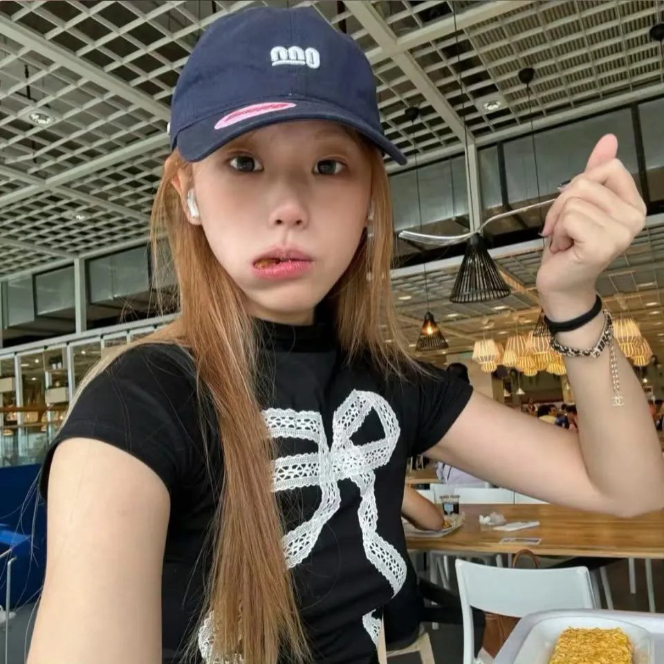 美国派：集体裸奔